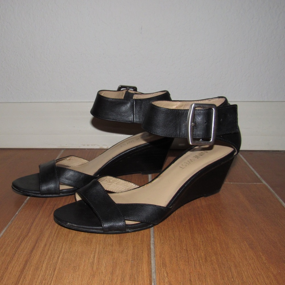 Nine west mini wedges👸🏽